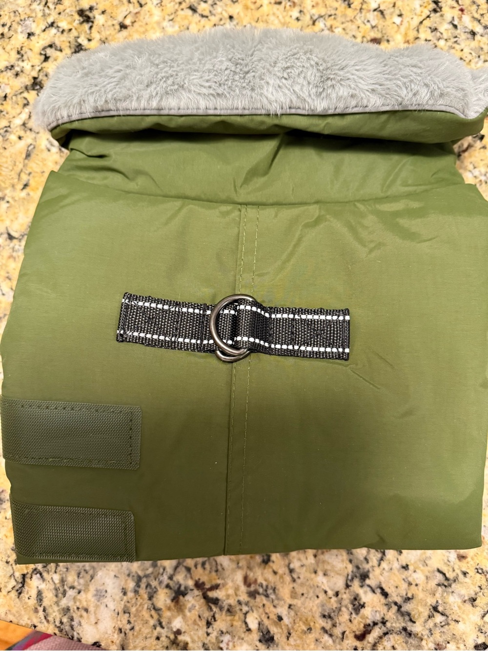 Olive Green Puffer Dog Coat with Faux Fur Collar- size large- size 23 x 19“